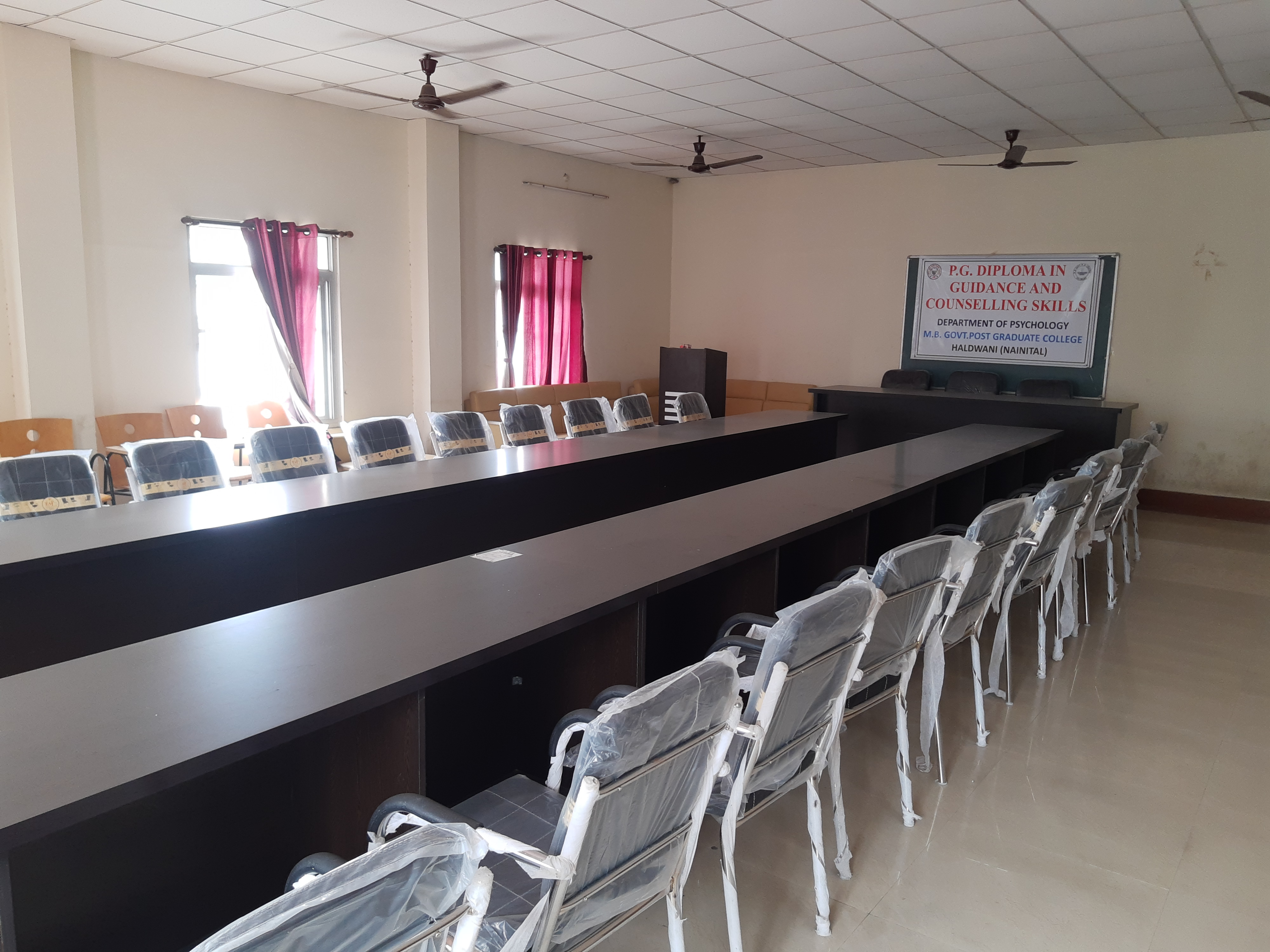 seminarhall.jpg